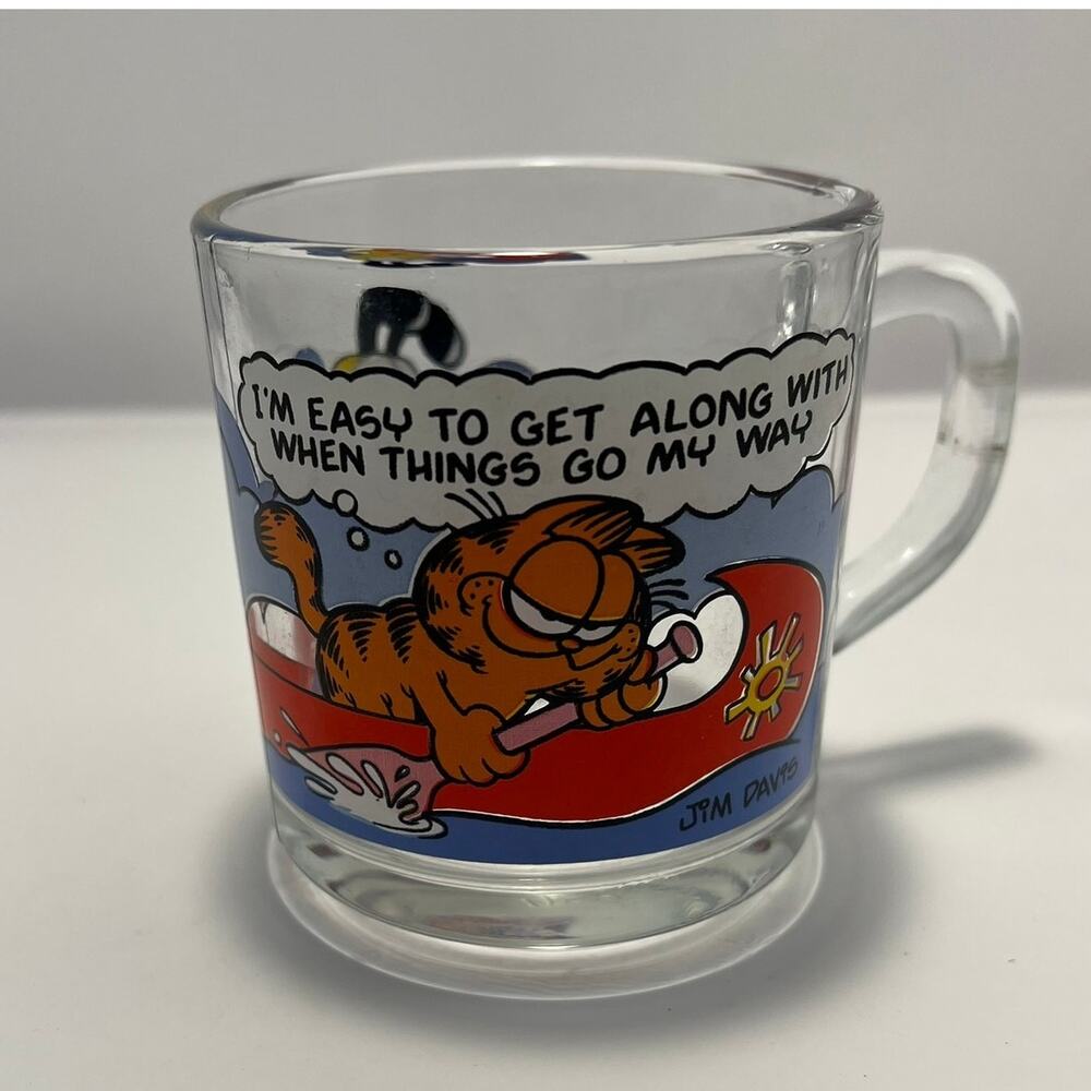 Vintage Garfield 1978 I'm Easy To Get Along With When Things Go My Way Glass Mug